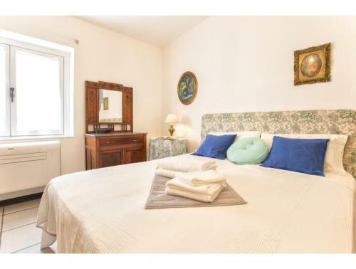 Alghero, Lighthouse Penthouse With Sea View And Beach Front