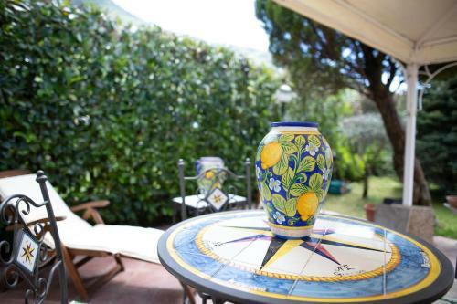 Villa Di Prestigio A Capri By Dimorra