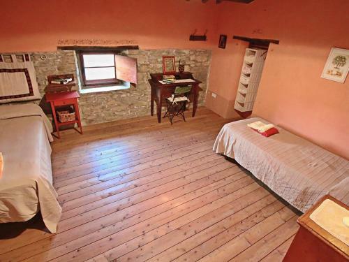 Spacious Farmhouse In Apecchio With Pool