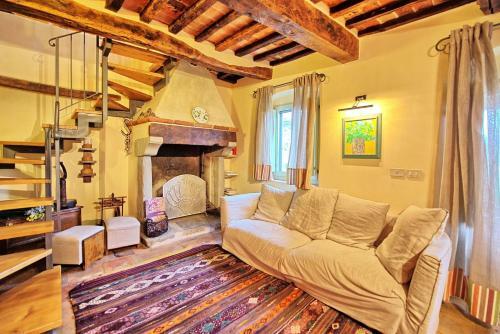 Anghiari Apartment Sleeps 4 Pool Wifi
