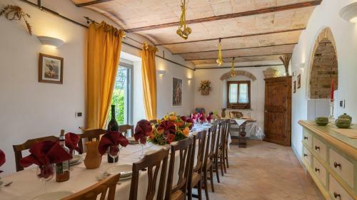 Villa La Colonica 18