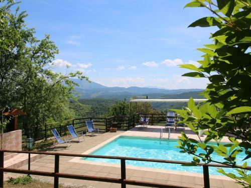 Mountain-view Farmhouse In Apecchio With Private Garden