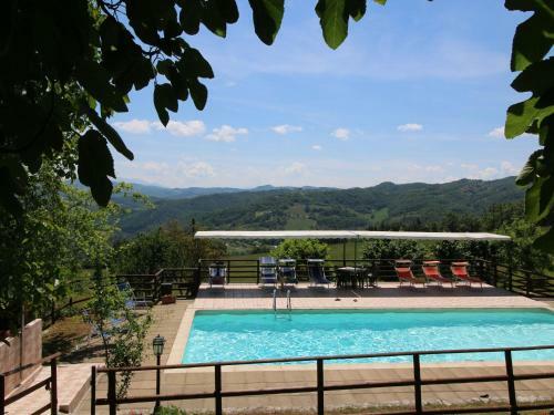 Mountain-view Farmhouse In Apecchio With Private Garden
