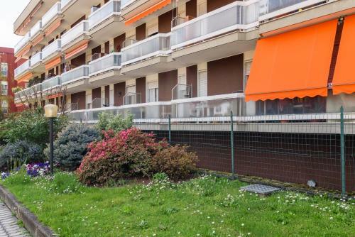 Apartamento Homeathotel Arese Valera Apt.