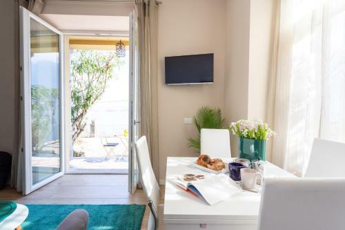 Luna & Stella Apartments By Rentallcomo