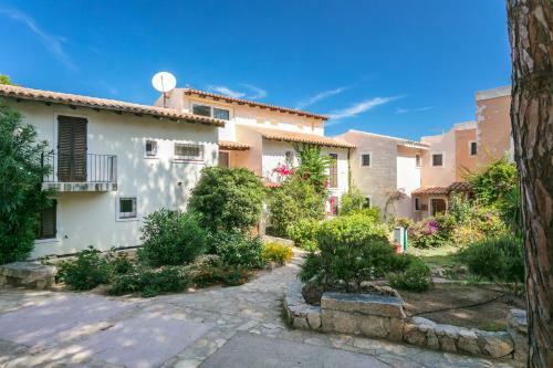Casa La Maddalena A Baja Sardinia