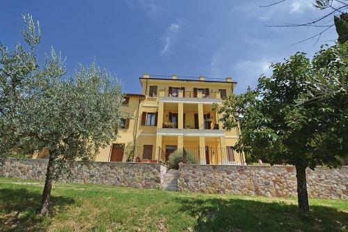 Assisi Villa Sleeps 21 Wifi
