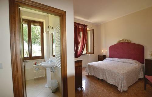 Assisi Villa Sleeps 21 Wifi