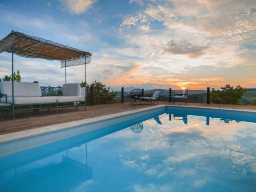 Pretty Apartment In Ascoli Piceno With Jacuzzi