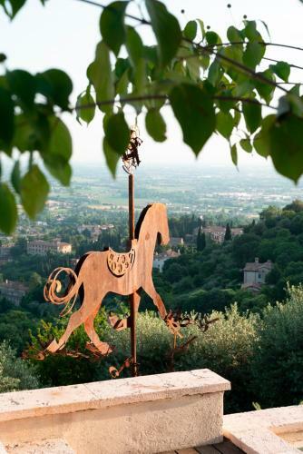 Case Di San Martino Villa Sleeps 6 With Pool And Air Con