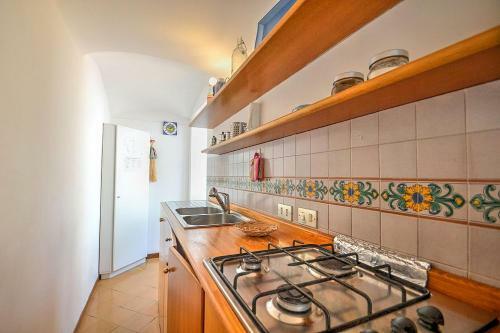 Atrani Villa Sleeps 5 Wifi
