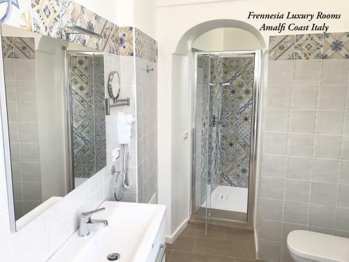 Bed & Breakfast Frennesia Luxury Rooms