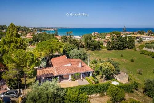 Villa Alfonso