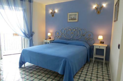 Bed & Breakfast La Scogliera Rooms