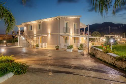Bed & Breakfast Tramonto Ibleo Resort