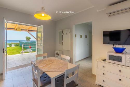 Villa Sea Sound