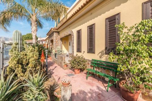 Apartamento Yellow-house 100 Meters From The Sandy Beach
