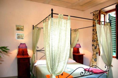 Badia Agnano Villa Sleeps 18 Pool Wifi
