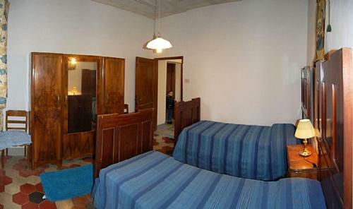 Badia Agnano Villa Sleeps 22 Pool Wifi