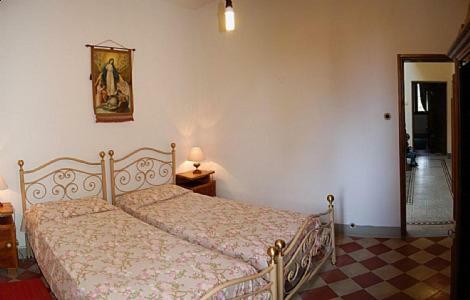 Badia Agnano Villa Sleeps 22 Pool Wifi