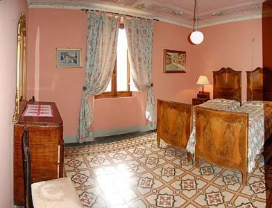 Badia Agnano Villa Sleeps 22 Pool Wifi