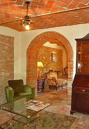 Badia Agnano Villa Sleeps 22 Pool Wifi