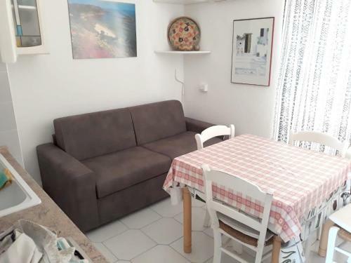 Apartment With One Bedroom In Badesi
