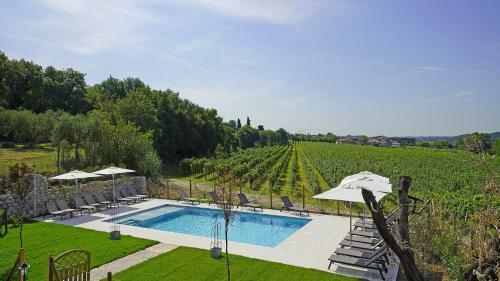 Dogoli Country Apartments