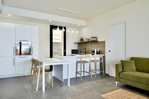 Rita Apartments