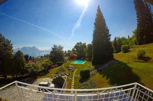 Baveno Villa Sleeps 10 Pool Air Con Wifi T802293