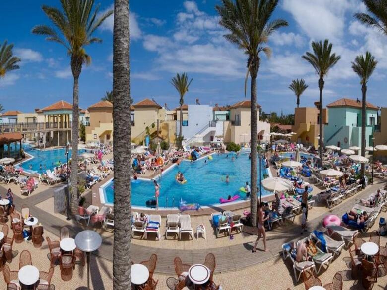 Hotel Broncemar Beach Suites