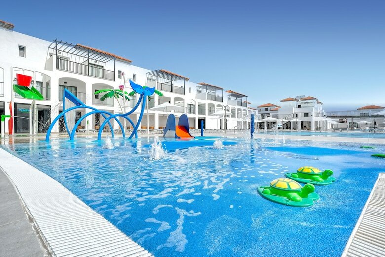 Hotel Broncemar Beach Suites