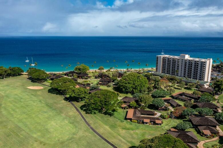 Hotel Royal Lahaina Resort & Bungalows