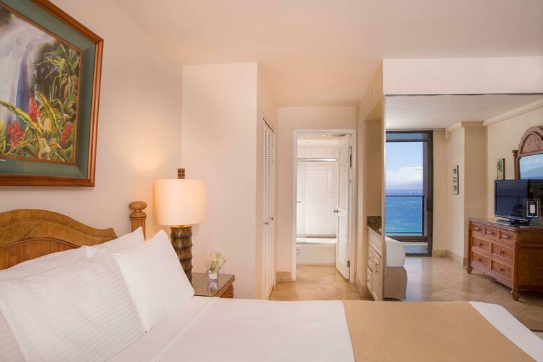 Hotel Aston Mahana At Kaanapali