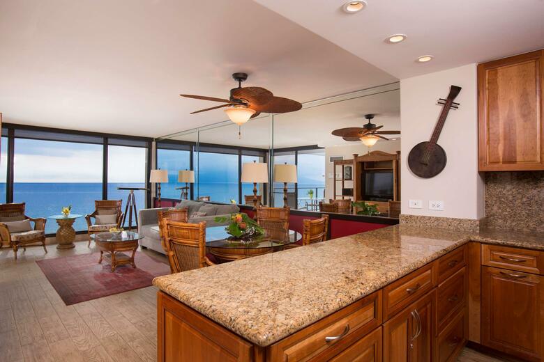 Hotel Aston Mahana At Kaanapali