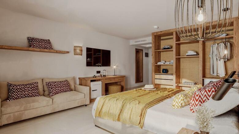 Hotel Caramelo Marina Calan Bosch