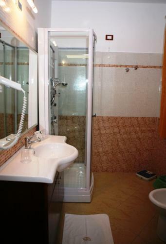 Sammartano Hotels