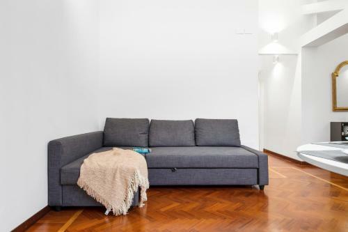 Apartamento Pratello Elegante E Raffinata Mansarda