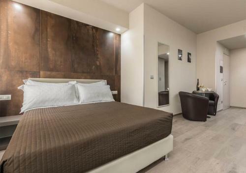 Hostal Astoria Deluxe Rooms