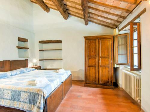 Fascinating Apartment In Borgo Pace With Barbecue