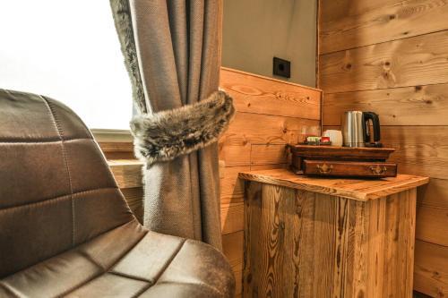 Hostal Alpine Rooms Guesthouse