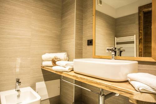 Hostal Alpine Rooms Guesthouse