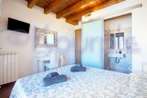 Hostal Le Api