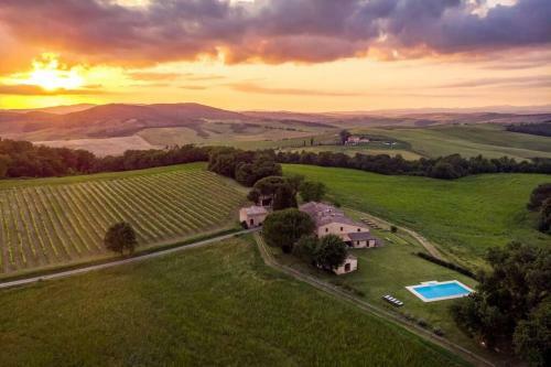 Podere Maiano - Private Pool Villa With Spa