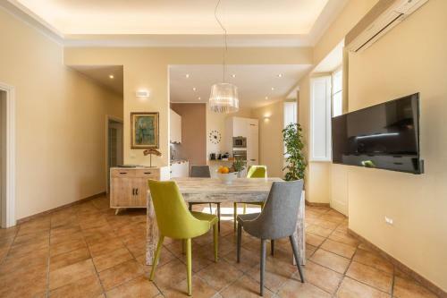 Exma Luxury Apartment
