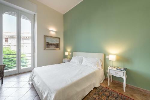 Exma Luxury Apartment
