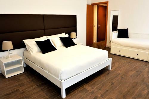 Hostal Banus Rooms