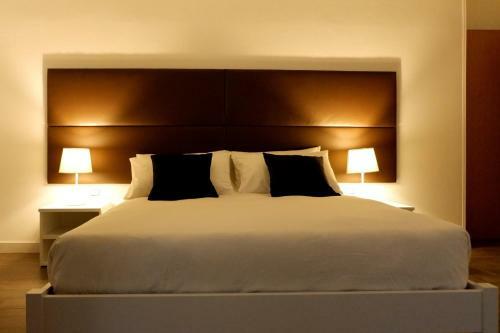 Hostal Banus Rooms