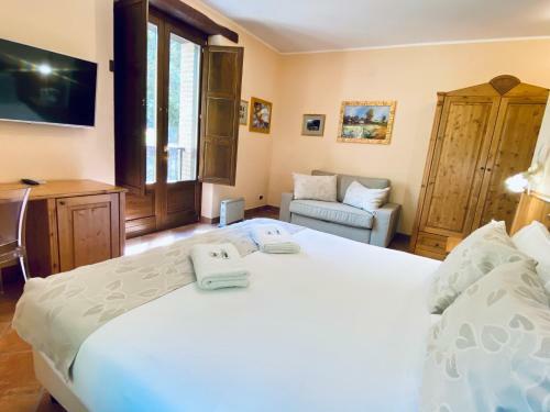 Apartamento Campagna Waterfalls View Suites