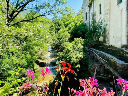 Apartamento Campagna Waterfalls View Suites